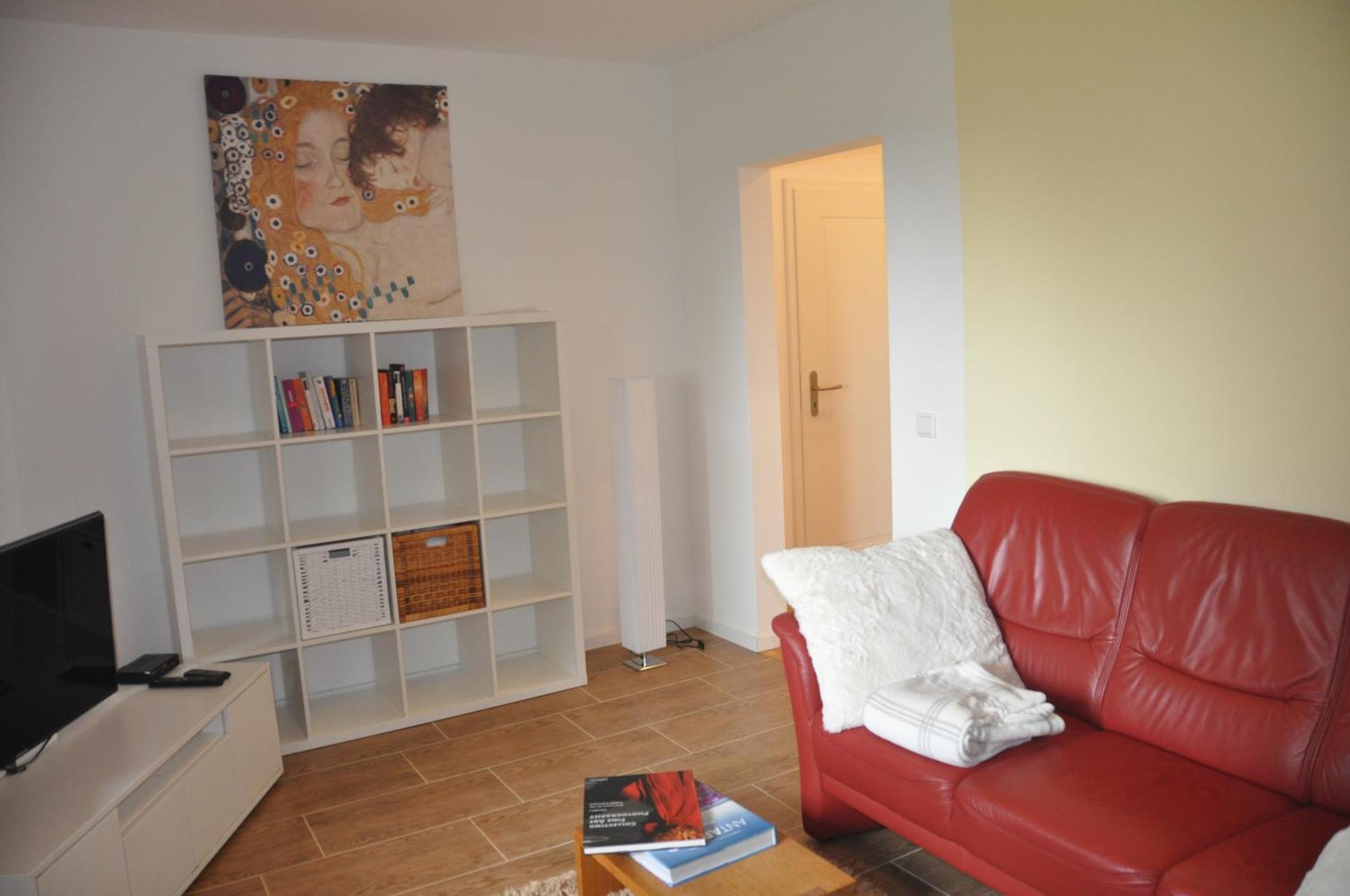 2-Zimmer Wohnung Mit Terrasse, Fernblick, Natur, Ruhig - Marburg Kültér fotó