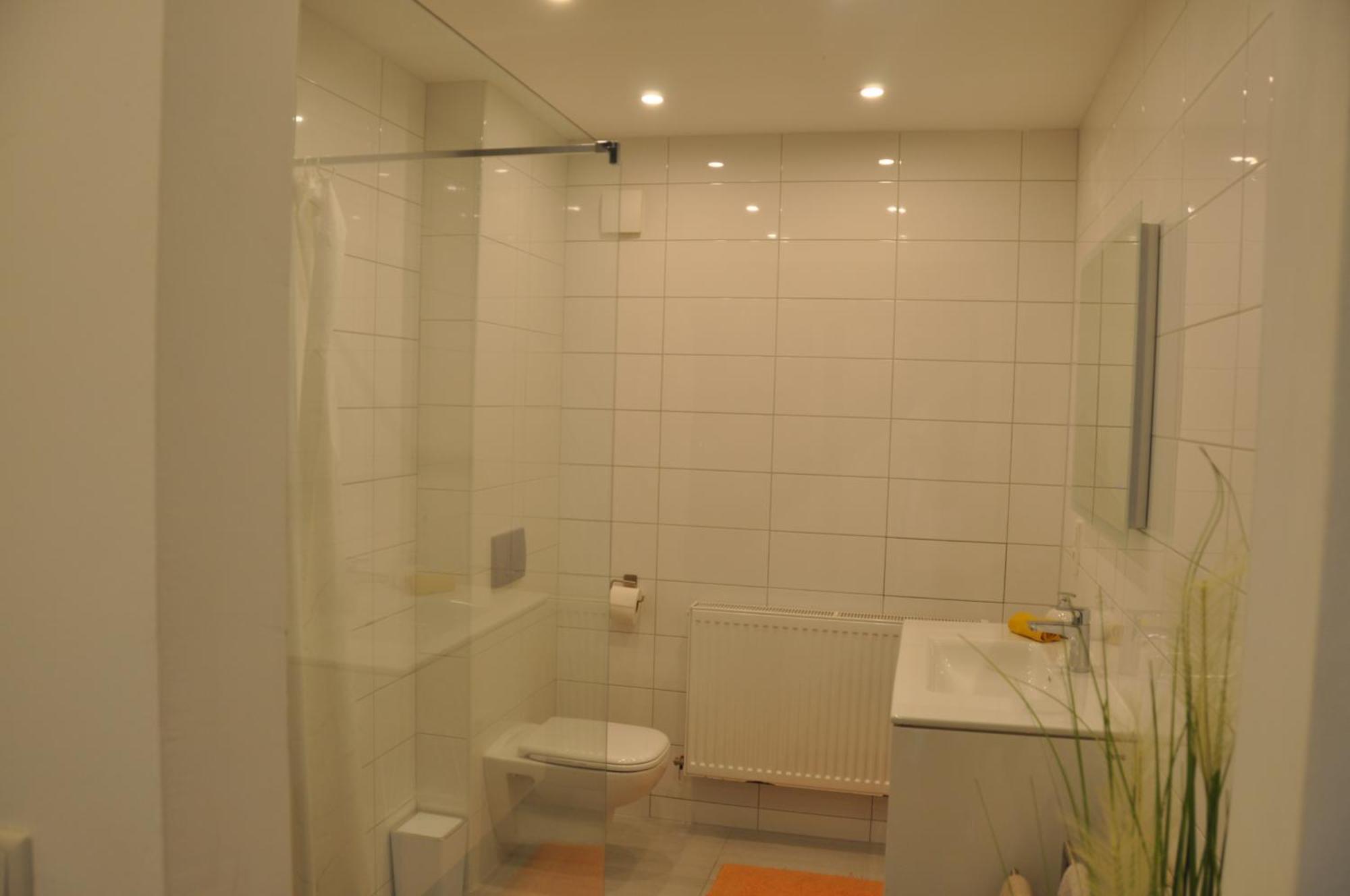 2-Zimmer Wohnung Mit Terrasse, Fernblick, Natur, Ruhig - Marburg Kültér fotó